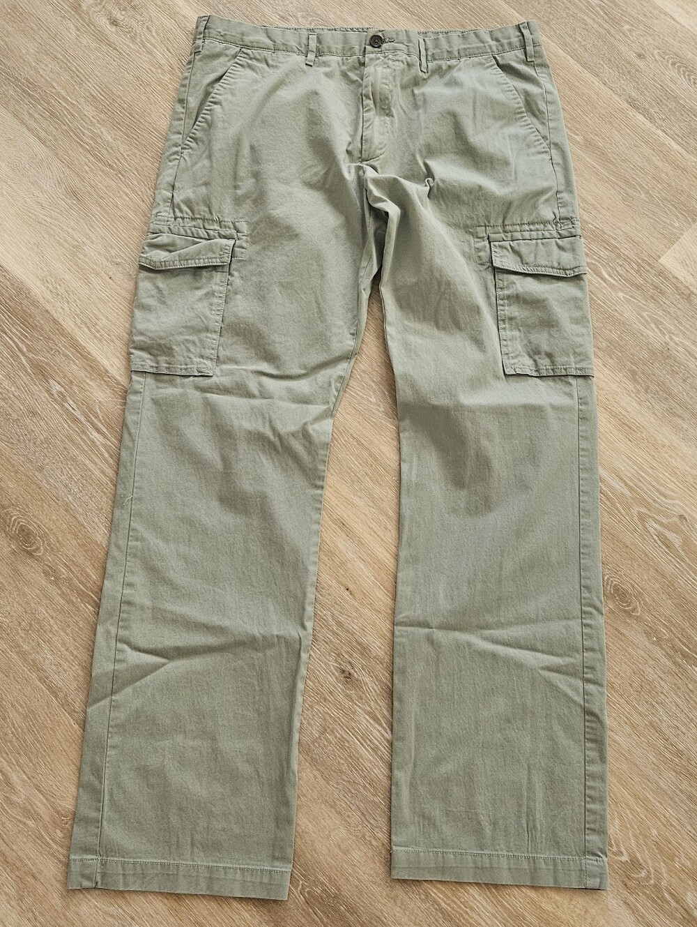 Marc Anthony men's cargo chino khaki pants sage green 38x32 100% cotton like new